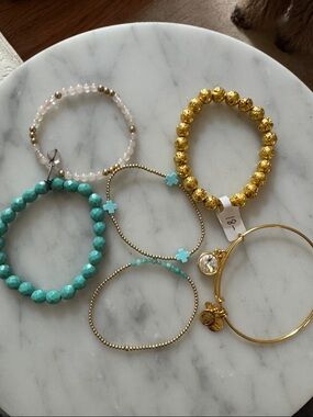 Turquoise and Gold Mixed Bead Bracelet Lot